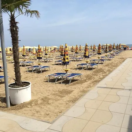 & Al Mare 3* Лидо-ди-Езоло
